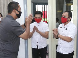 Pemkot Semarang Terima Bantuan 3.350 Masker dan 200 Paket Sembako