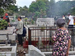 Peziarah di Surabaya Jelang Ramadhan Turun Drastis Dampak Wabah Corona