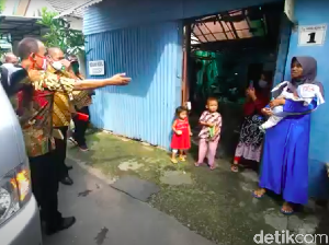 Video Wali Kota Solo Antar Pulang ODP ke Rumah Usai Karantina