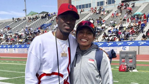 Maria Londa foto bersama William Claye.