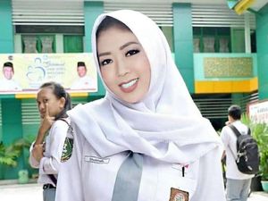 10 Foto Soimah Hasil Editan Netizen Ini Bakal Bikin Kamu Ngakak 10 Foto Soimah Hasil Editan Netizen Ini Bakal Bikin Kamu Ngakak