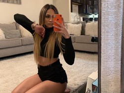 Melihat Pose Mesra JLo dan Ben Affleck yang Diunggah di Instagram