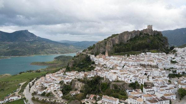 Potret Kota Zahara de la Sierra Tanpa Kasus Corona