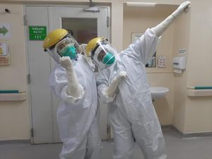 Corona Itu Nyata, Perawat Ungkap Kisah Pilu Rawat Pasien Corona di Indonesia