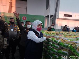 PSBB Surabaya Raya Disetujui Menkes, Khofifah Minta Warga Tak Panic Buying