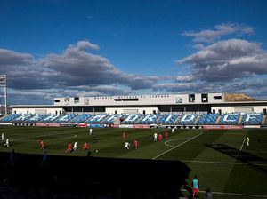 Real Madrid Mau Pindah Kandang Sementara?