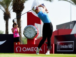 Pegolf Seksi Ini Bikin Heboh Lagi, Kini soal Pakaian Dalam