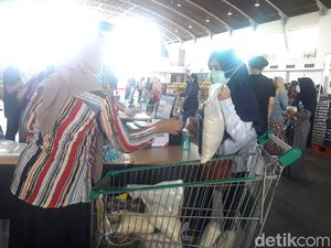 Warga Minta Harga Sembako di Lumbung Pangan Jatim Diturunkan Lagi