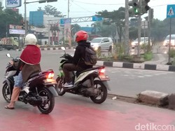Hari Pertama PSBB, Arus Lalu Lintas Kota Bandung Lengang