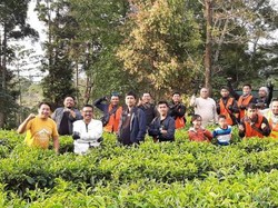 Rasanya Kangen Touring Naik Motor ke Gunung Mas via Puncak