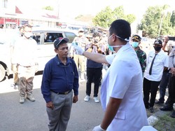 Periksa Pendatang, Gugus COVID-19 Indramayu Bangun 14 Check Point