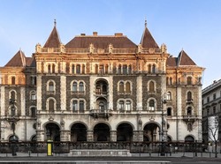 Higher Education Stipendium Hungaricum 2024/2025 Dibuka, Bisa Kuliah Gratis di Hungaria