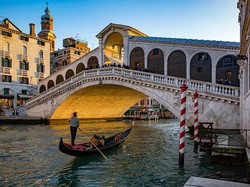 Fenomena Turis Gemuk di Venesia, Gondola Kurangi Jumlah Penumpang