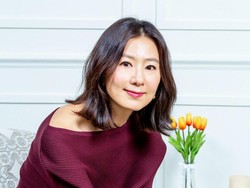 Kim Hee Ae Hampir Celaka saat Syuting World of the Married Eps 14