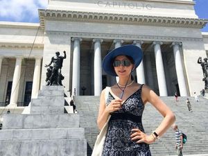 Kim Hee Ae Puji Kecantikan Han So Hee di The World of the Married