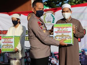 Polda Kaltim Bagikan Sembako ke Marbot, Duafa, hingga Panti Asuhan