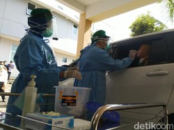 Pertama di Jateng, Tes Swab Corona Drive Thru di RSND Undip Semarang