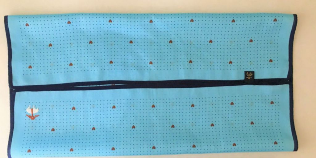 DIY Masker Tanpa Mesin Jahit untuk Bunda Berhijab, Hanya 1 Menit