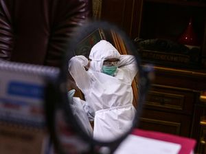 Batalyon Dhira Brata Salurkan 200 APD ke RS Brimob dan Setukpa Polri Sukabumi