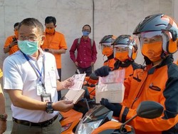 Kemensos Salurkan Bansos Tunai di Kota Bogor, Bekasi dan Tangerang