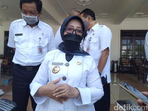 Bupati Jombang Positif COVID-19, Pemkab Diminta Transparan Optimalkan Tracing Bupati Jombang Positif COVID-19, Pemkab Diminta Transparan Optimalkan Tracing
