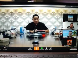 Tutup Bimbingan 500 Relawan COVID-19, Mensos Beri 5 Pesan Penting