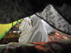 Ketahui, Ini Keutamaan Sholat Tarawih dan Witir