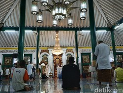 Pandemi Corona, Masjid Agung Palembang Pastikan Tak Gelar Tarawih