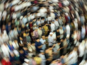Salat Tarawih Pertama di Aceh Tanpa Pyshical Distancing Salat Tarawih Pertama di Aceh Tanpa Pyshical Distancing
