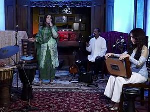 Di Tengah Corona, Musisi dan Seniman Tetap Berkarya