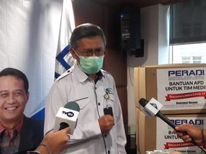 Peradi Sumbang Ribuan APD untuk Tenaga Medis Corona