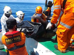 Mayat Pria Ditemukan Mengambang di Perairan Pantai Batudaa Gorontalo