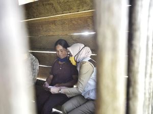 Cegah Corona, Bupati Lutra Minta Desa Punya Rumah Isolasi Mandiri