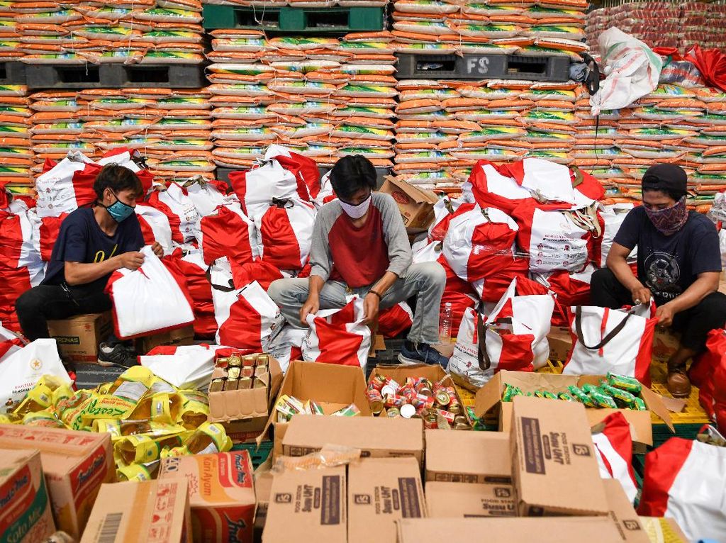 Bantuan Sembako Bikin Warung Sepi? Ini Kata Pemerintah Bantuan Sembako Bikin Warung Sepi? Ini Kata Pemerintah
