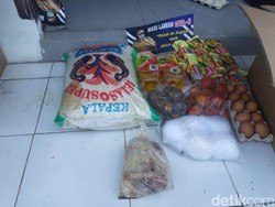 Jabar Hari Ini: Warga Terima Sembako Ayam Busuk-Gadis Garut Disekap Pacar