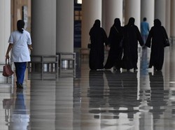 Uni Emirat Arab Berencana Buka Kembali Mal Setelah Ditutup Sebulan