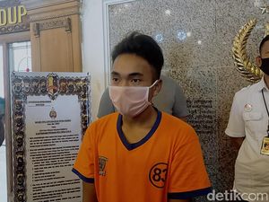 Bengisnya Pemuda di Surabaya Gorok PSK MiChat gegara Cekcok Tarif Bengisnya Pemuda di Surabaya Gorok PSK MiChat gegara Cekcok Tarif