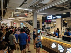 Panik! Warga Singapura Serbu Gerai Bubble Tea Sebelum Tutup Sementara