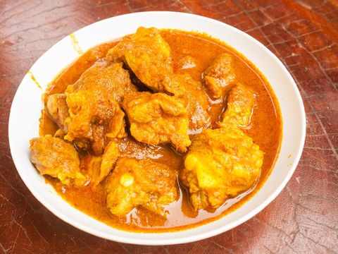Tips Membuat Bumbu Dasar Oranye, Serba Guna untuk Berbagai Masakan Padang