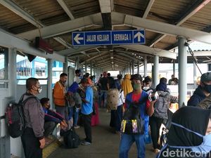 Hanya Bisa Imbau, Polisi Tak Bisa Larang Pemudik di Pelabuhan Merak