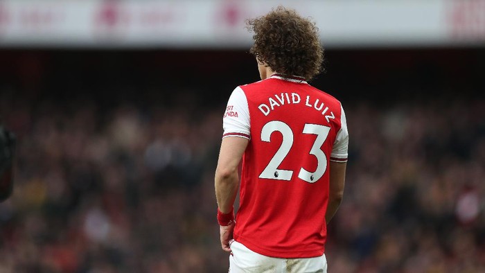 LONDON, ENGLAND - MARCH 07: David Luiz of Arsenal during the Premier League match between Arsenal FC and West Ham United at Emirates Stadium on March 07, 2020 in London, United Kingdom. (Photo by Alex Morton/Getty Images)