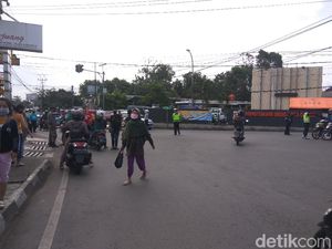 Polisi Larang Warga Cimahi Ngabuburit Selama PSBB
