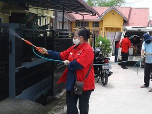 Penyemprotan Disinfektan di Sumbar Terus Dilakukan