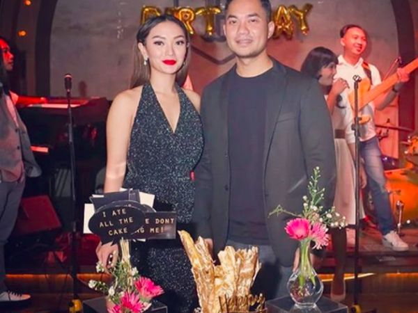 Intip Kulineran Zaskia Gotik dan Suami yang Baru Nikah Siri