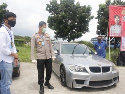 Cerita 7 Mobil Parkir Bertahun-tahun di Soetta, Didenda Ratusan Juta