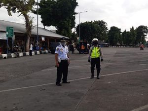 Polisi: Sudah Tak Ada Bus ke Luar Jakarta dari Terminal Kalideres Sejak Semalam
