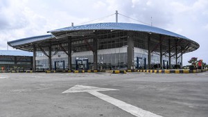 Sepi! Terminal Pulo Gebang Tutup Layanan Antar Kota