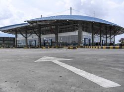 Sepi! Terminal Pulo Gebang Tutup Layanan Antar Kota