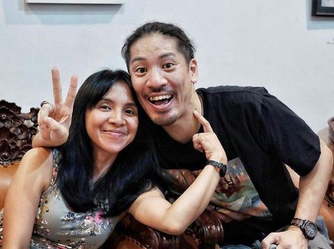 [VOD 6] Kejutan Manis Suami Arina Mocca, Setelah Menikah Tanpa Berikan Cincin