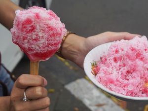 Nostalgia Jajan Es Potong hingga Es Shanghai  di Pasar Baru